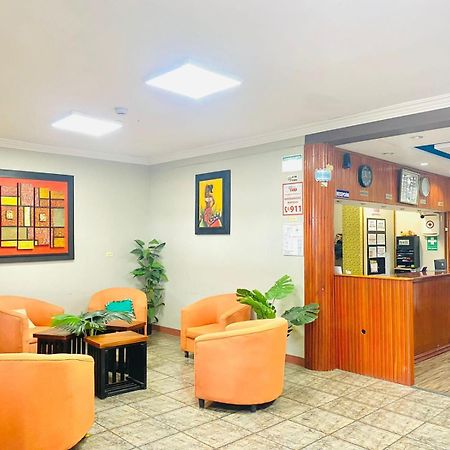 Hotel Los Algarrobos Puerto Baquerizo Moreno Dış mekan fotoğraf
